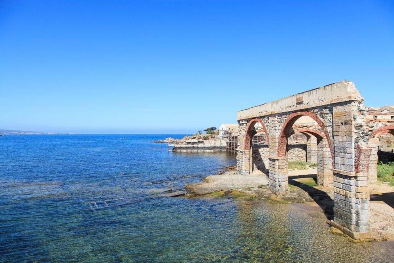 Holiday Home Alle Pavoncelle, Indipendente Con Terrazzo Di 60 Mq Portoscuso Exterior photo